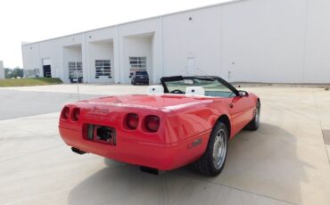 Chevrolet-Corvette-Coupe-1992-Red-White-174549-10