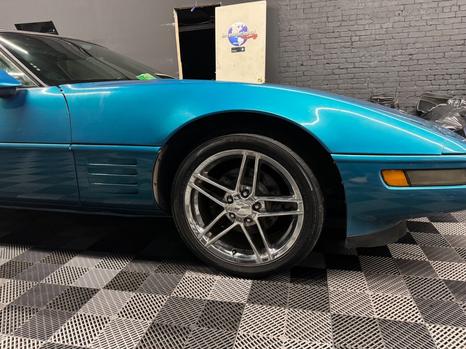 Chevrolet-Corvette-Coupe-1993-Blue-177028-13