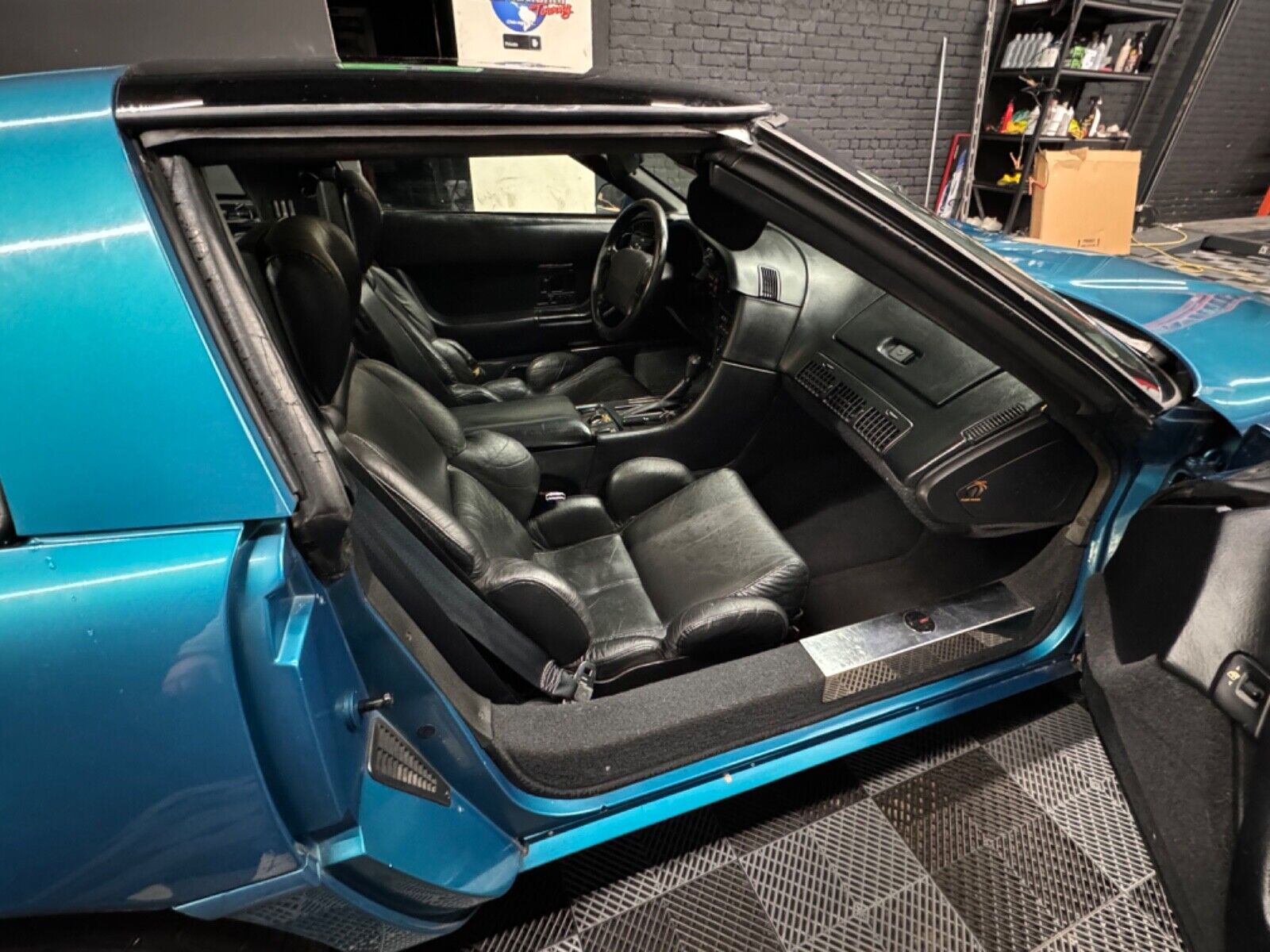 Chevrolet-Corvette-Coupe-1993-Blue-177028-17