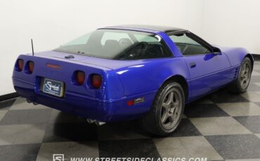 Chevrolet-Corvette-Coupe-1994-10