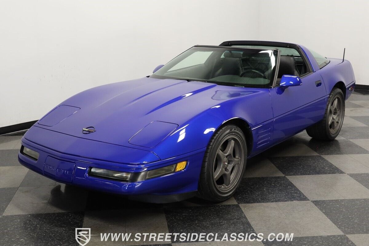 Chevrolet-Corvette-Coupe-1994-17