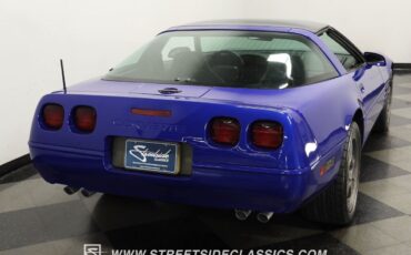 Chevrolet-Corvette-Coupe-1994-9