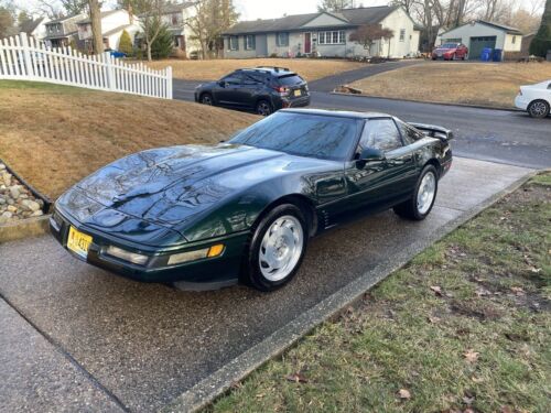 Chevrolet-Corvette-Coupe-1995-1