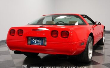 Chevrolet-Corvette-Coupe-1995-11