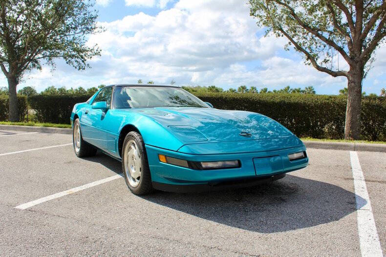 Chevrolet-Corvette-Coupe-1995-5