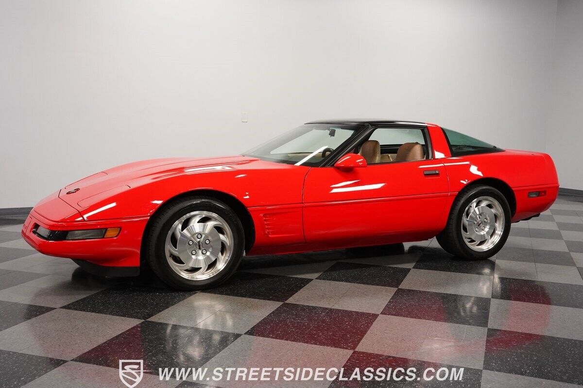 Chevrolet-Corvette-Coupe-1995-6