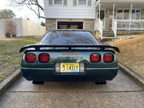 Chevrolet-Corvette-Coupe-1995-9