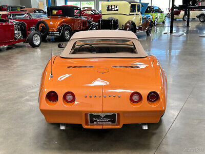 Chevrolet-Corvette-Stingray-Convertible-1974-17