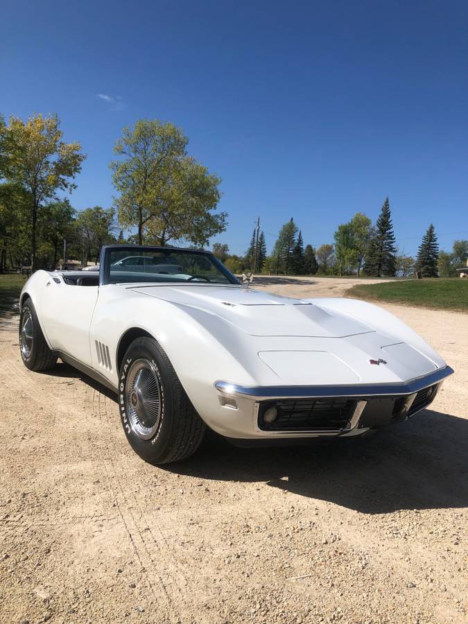 Chevrolet-Corvette-convertible-1968-119091