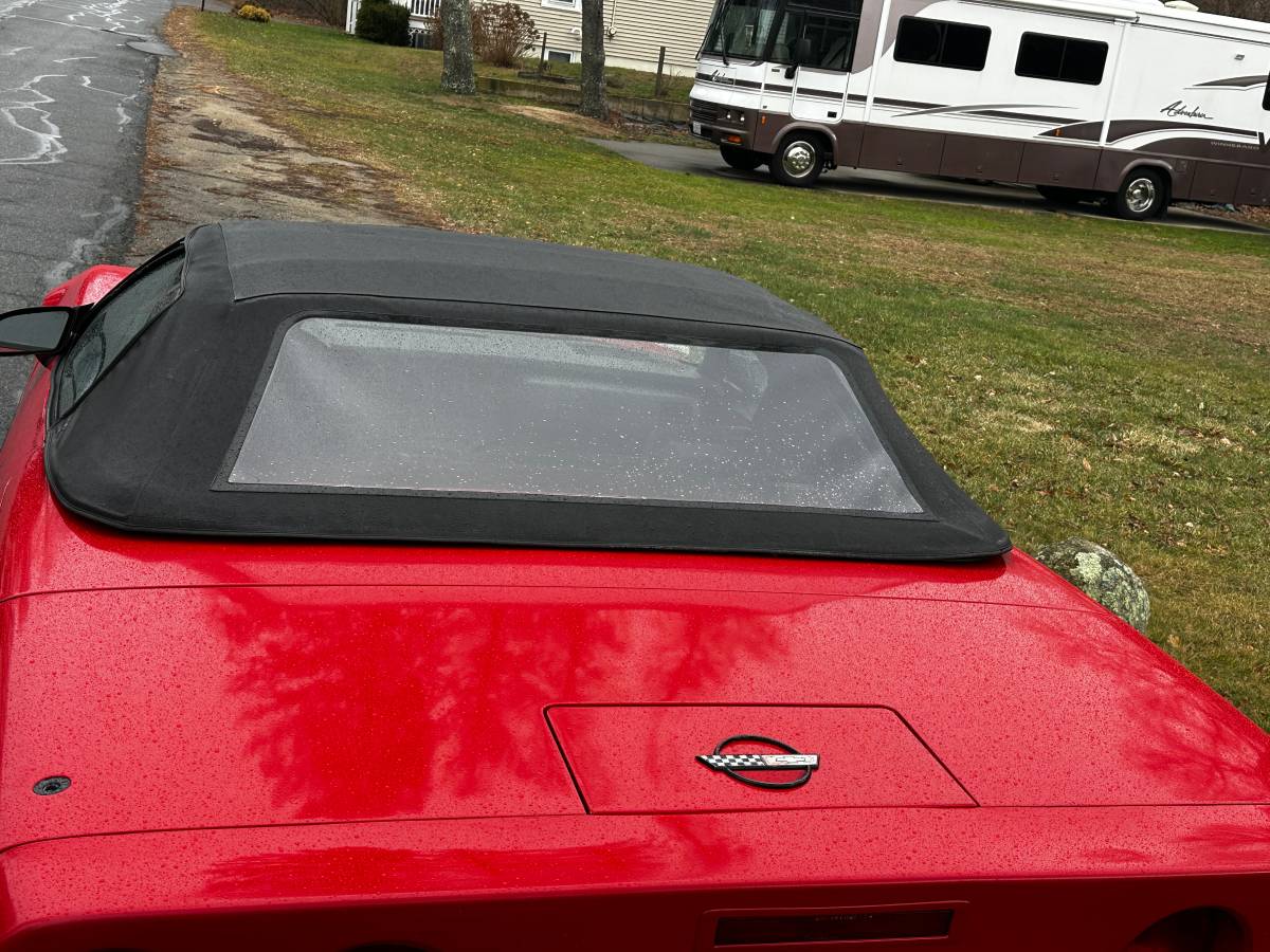 Chevrolet-Corvette-convertible-1987-red-143231-4