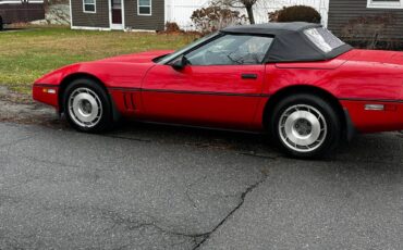 Chevrolet-Corvette-convertible-1987-red-143231-5