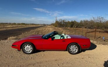 Chevrolet-Corvette-convertible-1992