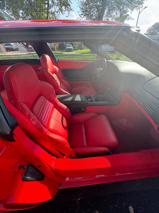 Chevrolet-Corvette-corvette-amp-convertible-1995-red-56327-10