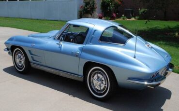 Chevrolet-Corvette-coupe-1963-blue-88514-3