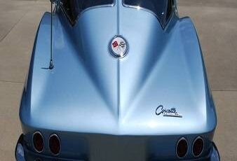 Chevrolet-Corvette-coupe-1963-blue-88514-5