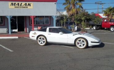 Chevrolet-Corvette-coupe-lt1-1991-260374-4