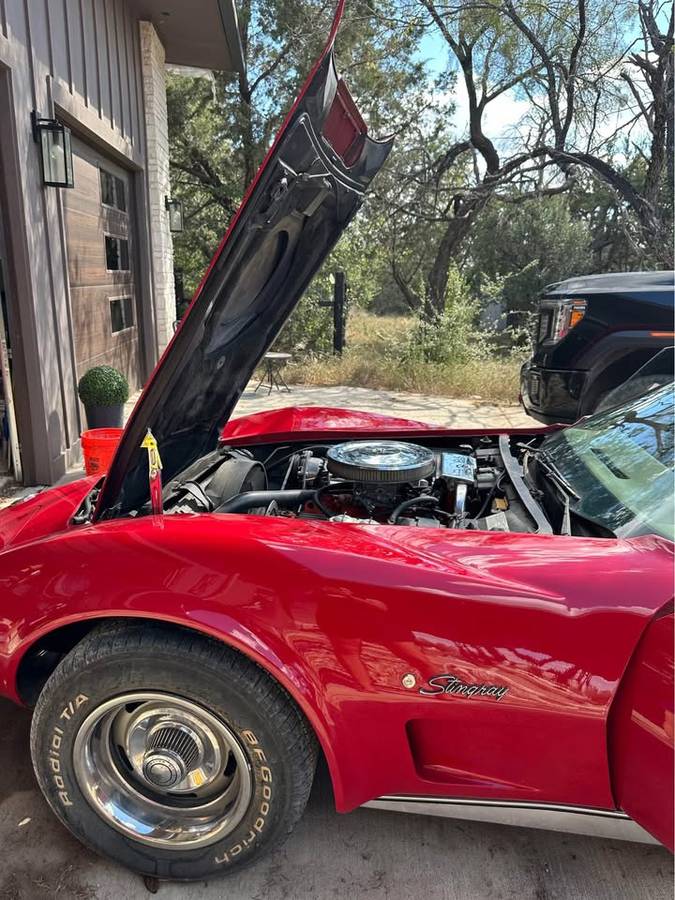 Chevrolet-Corvette-stingray-1974-red-102525-4