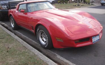 Chevrolet-Corvette-stingray-1980-9