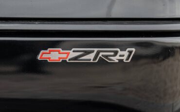 Chevrolet-Corvette-zr1-1990-black-49890-9