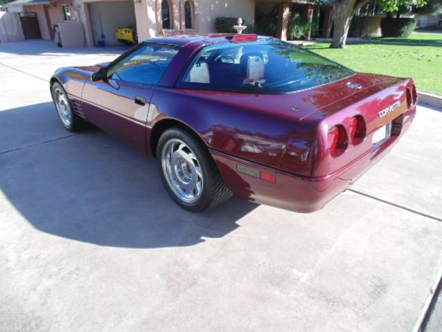 Chevrolet-Corvette-zr1-1993-6