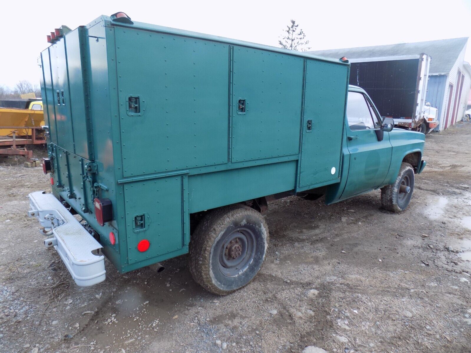 Chevrolet-D30-1986-Green-Brown-20118-2