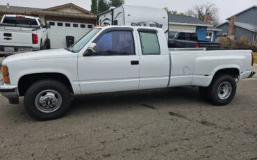 Chevrolet-Dually-1992-white-156106-1