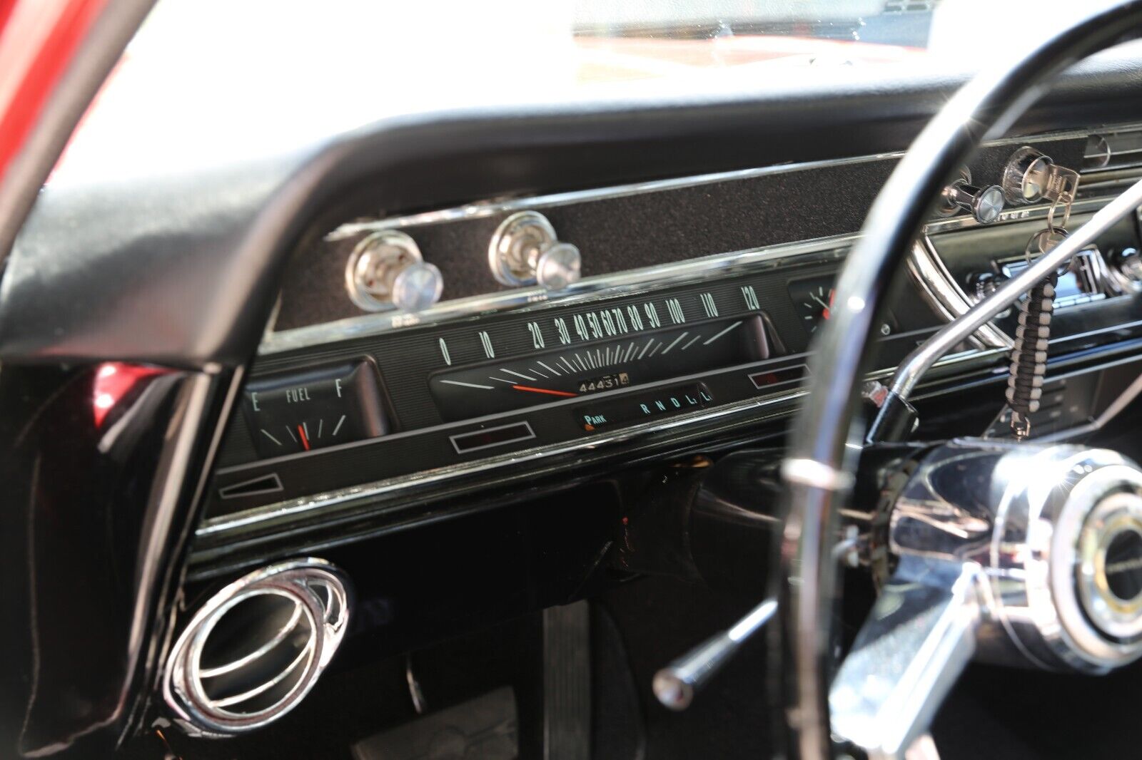 Chevrolet-El-Camino-1966-19