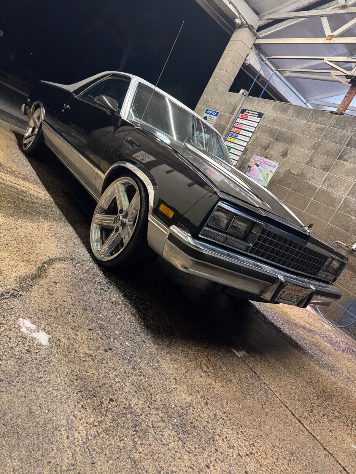 Chevrolet-El-Camino-1987-Black-Gray-56900-1