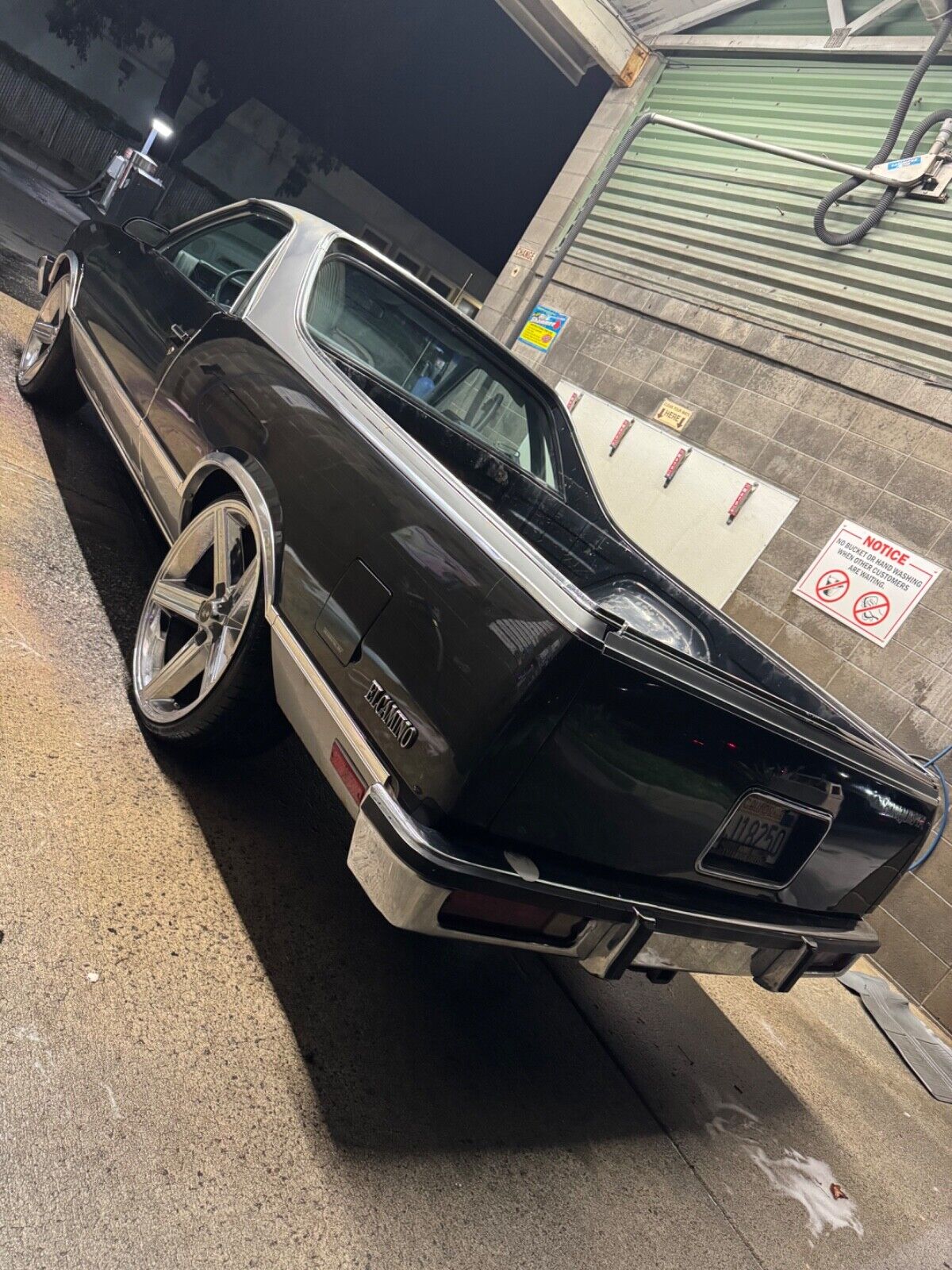 Chevrolet-El-Camino-1987-Black-Gray-56900-2