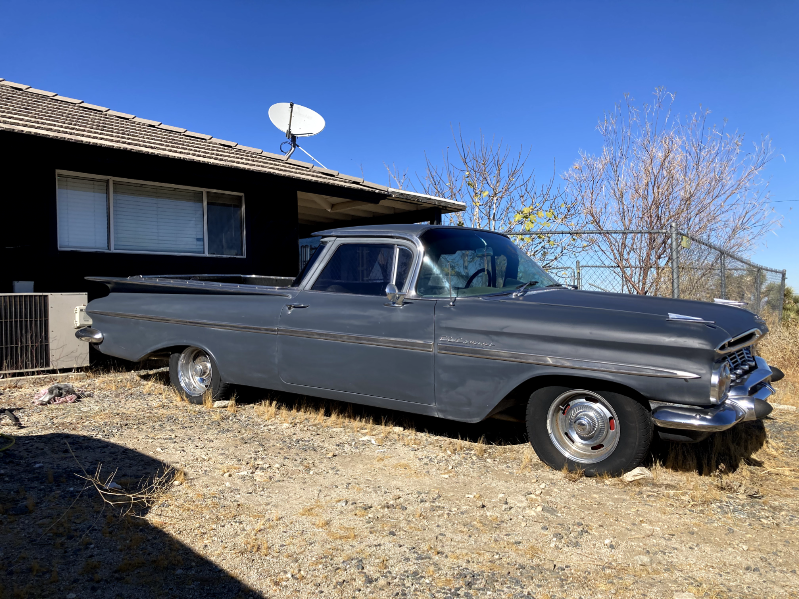 Chevrolet-El-Camino-Coupe-1959-Surfacer-Black-0-4