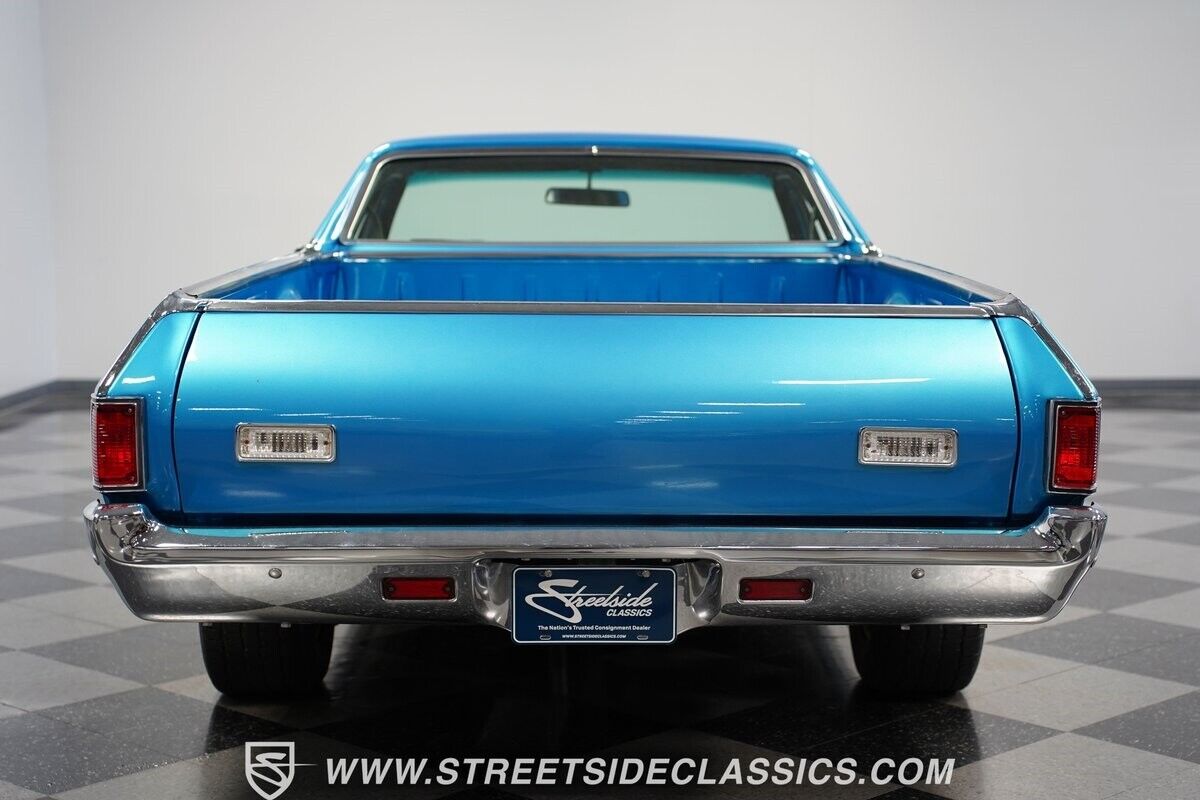 Chevrolet-El-Camino-Coupe-1969-Azure-Turquoise-Black-64329-10