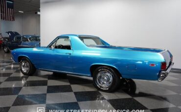 Chevrolet-El-Camino-Coupe-1969-Azure-Turquoise-Black-64329-8