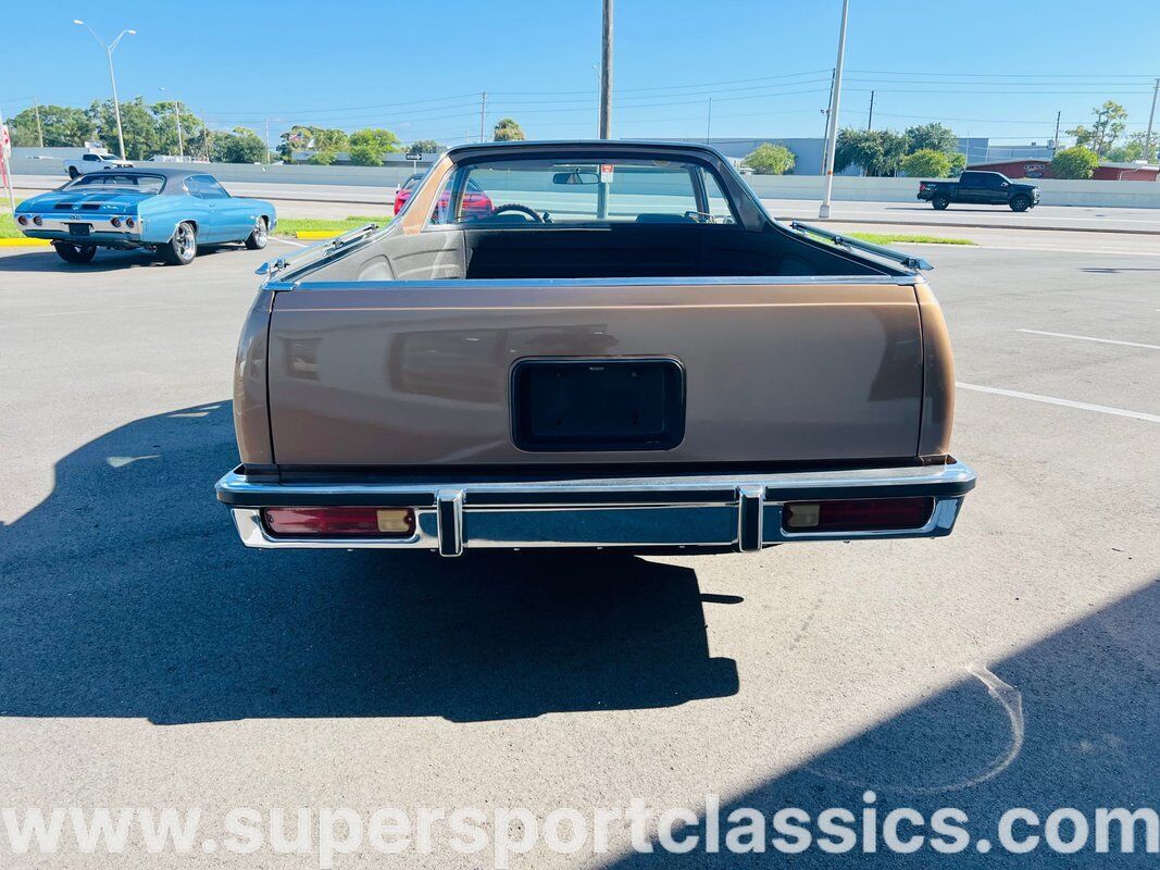 Chevrolet-El-Camino-Pickup-1985-Gold-Tan-0-5