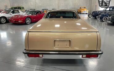 Chevrolet-El-Camino-Pickup-1986-Gold-Tan-117828-4