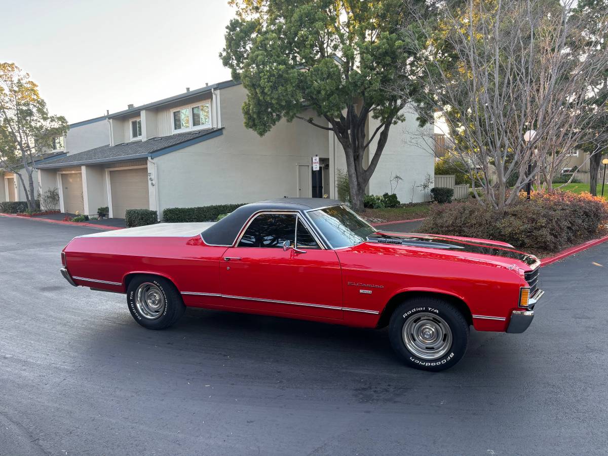 Chevrolet-El-camino-1972-32187-2