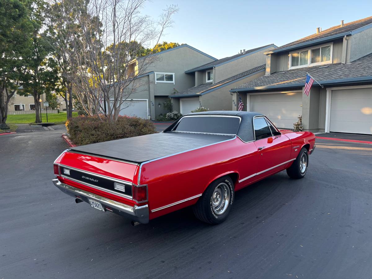 Chevrolet-El-camino-1972-32187-4