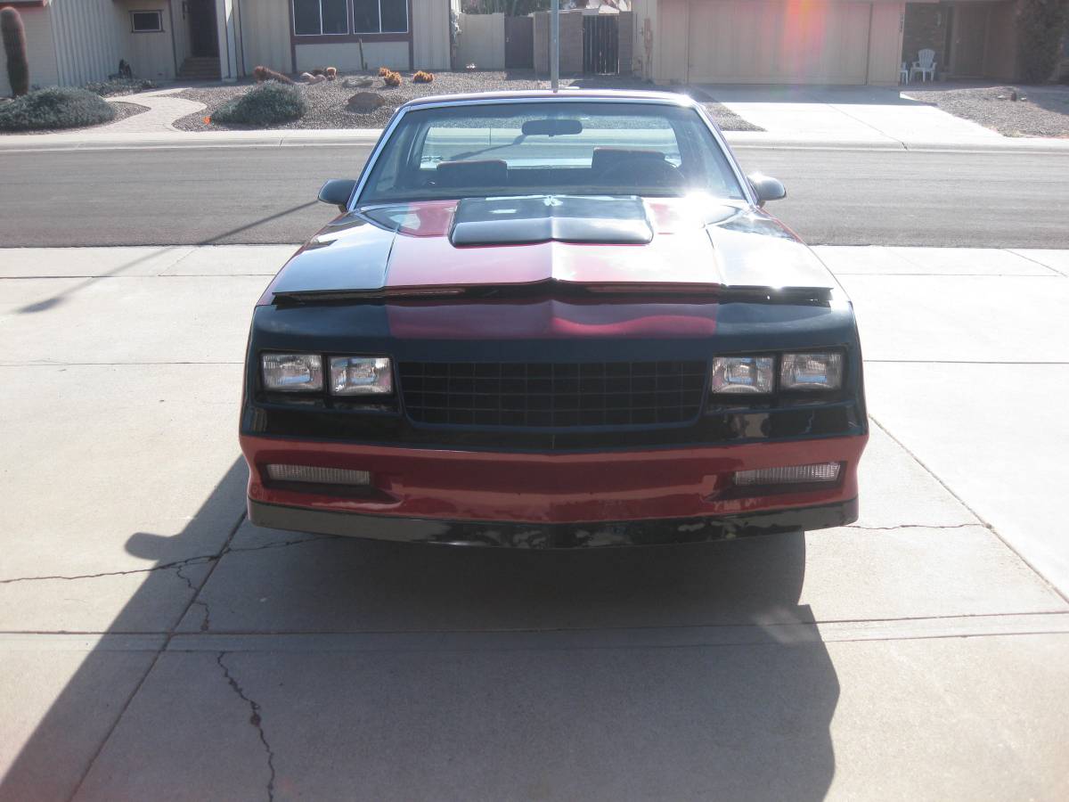 Chevrolet-El-camino-1986-black-185776-5