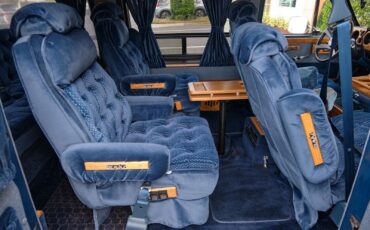 Chevrolet-G20-Van-Van-1990-Blue-Blue-145980-11