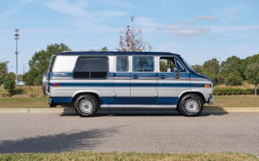 Chevrolet-G20-Van-Van-1990-Blue-Blue-145980-6