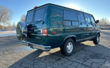 Chevrolet-G20-van-1995-5