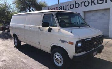 Chevrolet-G30-box-van-1992-1