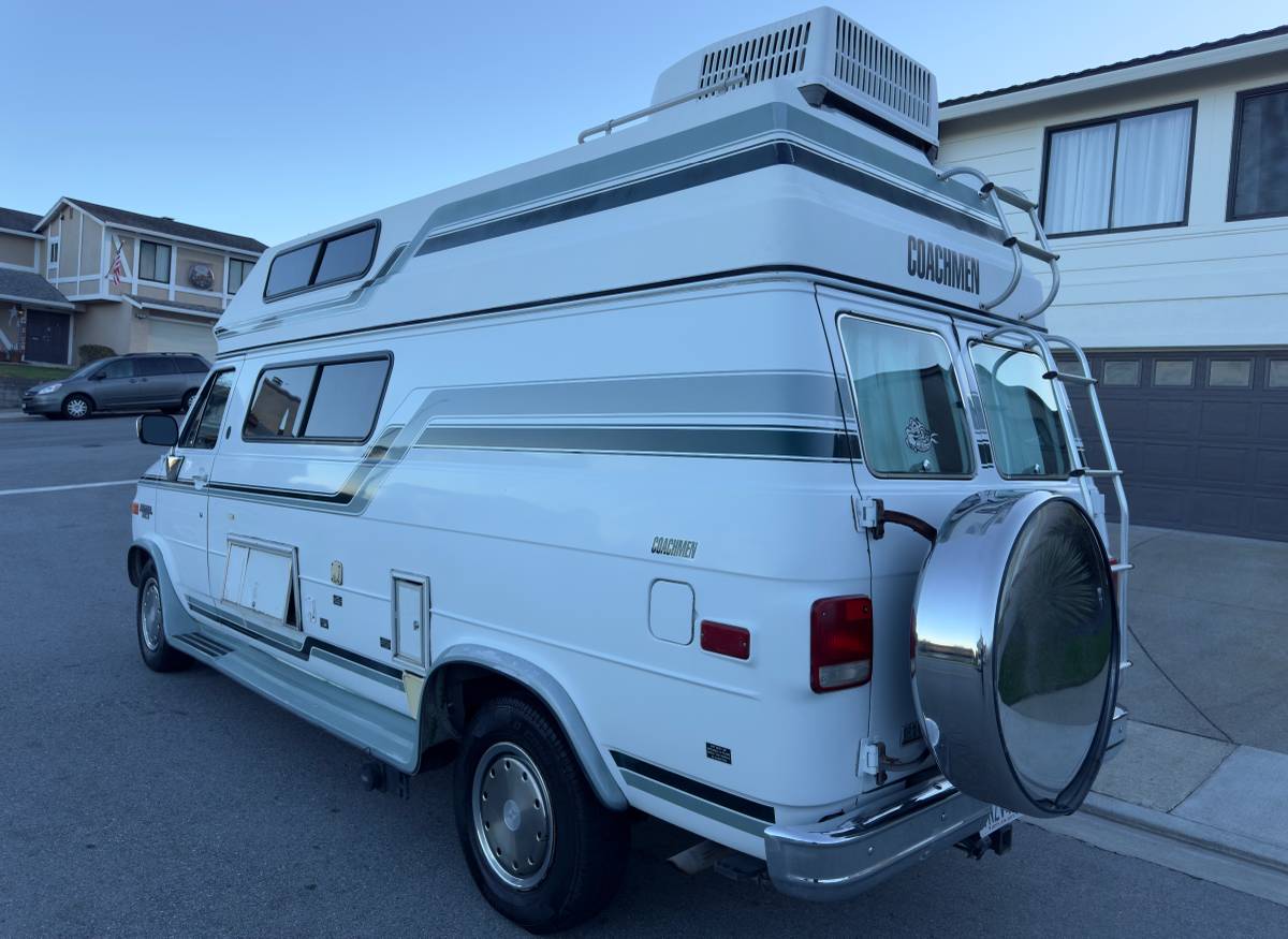 Chevrolet-G30-coachmen-1992-white-99779-8