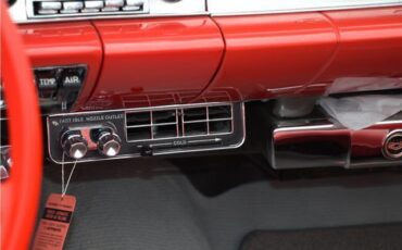 Chevrolet-Impala-1958-Red-Black-990-23