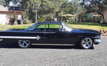 Chevrolet-Impala-1960-8047