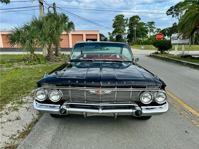 Chevrolet-Impala-1961-7