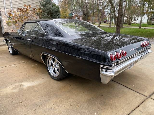 Chevrolet-Impala-1965-6