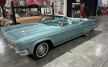 Chevrolet-Impala-1966-Green-82077-1