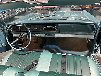 Chevrolet-Impala-1966-Green-82077-25