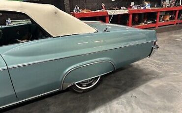 Chevrolet-Impala-1966-Green-82077-32