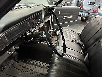 Chevrolet-Impala-1966-Grey-64374-24